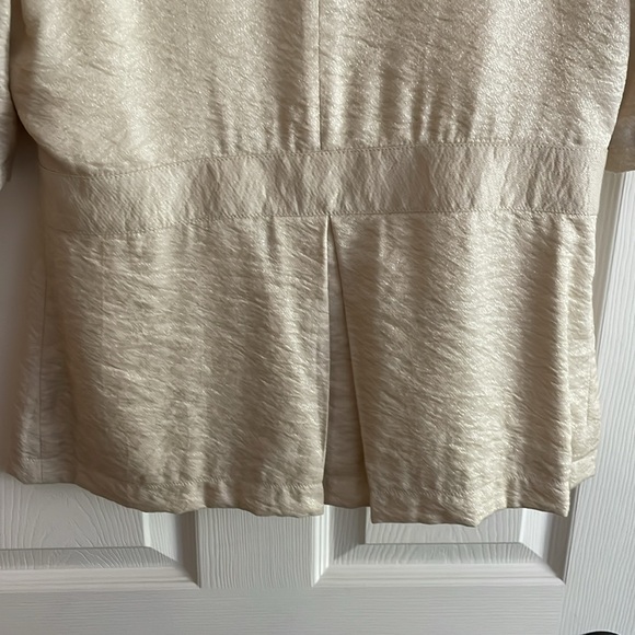 Pale gold jacket size L - Picture 5 of 11